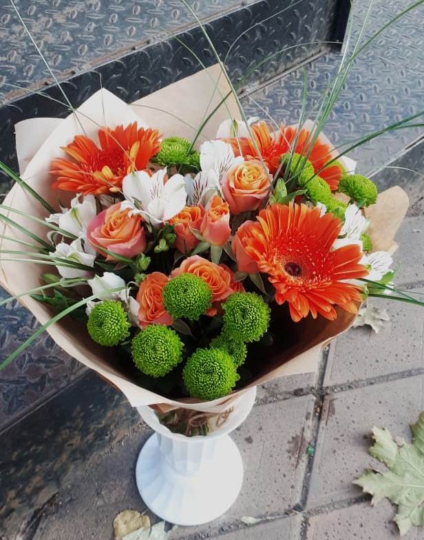 Букет цветов из: Герберы, Хризантемы, Альстромерии и Розы в Фатеже