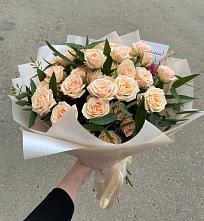 Букет Кремовые розы Латте в Фатеже