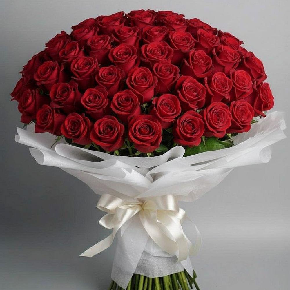 Букет 101 Красная роза Блэк Мэджик в Фатеже