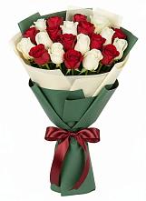 Букет Микс из красных и белых роз #REPLACE_PRED# Фатеже