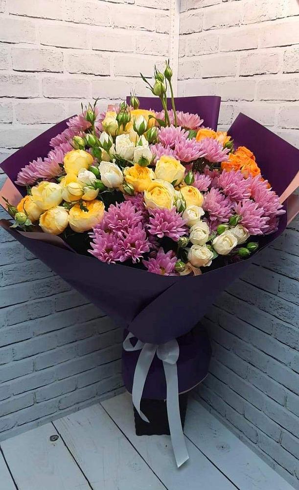 Букет цветов из: Хризантемы и Розы в Фатеже