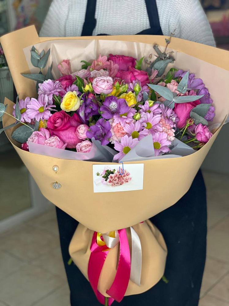 Букет цветов из: Хризантемы, Гвоздики и Альстромерии в Фатеже