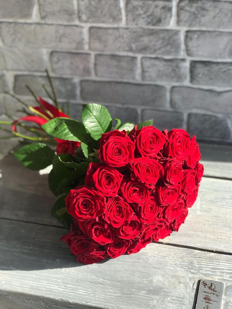 Букет Красные розы Фридом в Фатеже