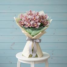 Букет цветов из:  Орхидеи и Розы #REPLACE_PRED# Фатеже