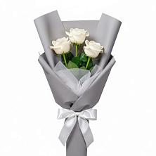 Букет 3 белые розы в Фатеже
