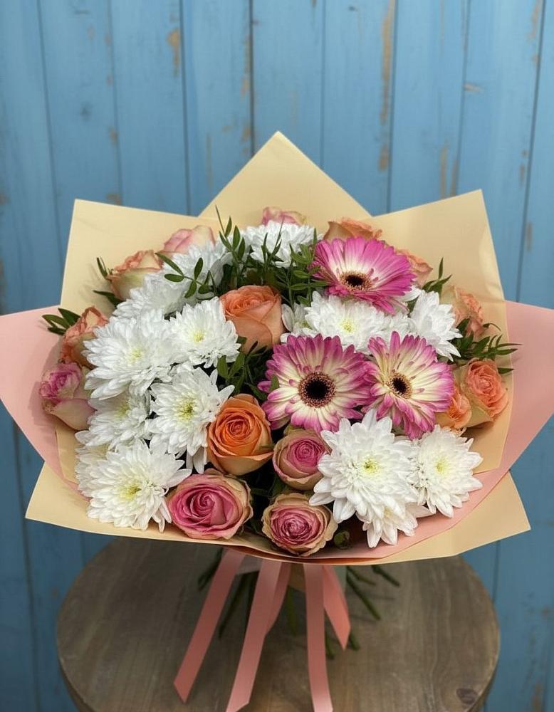 Букет цветов из: Розы, Герберы и Хризантемы в Фатеже