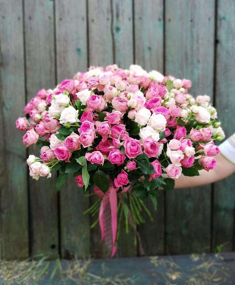 Букет Розовые кустовые розы Натали и Лав Лидия в Фатеже